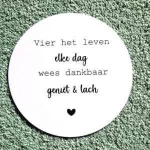 Muurcirkel vier het leven